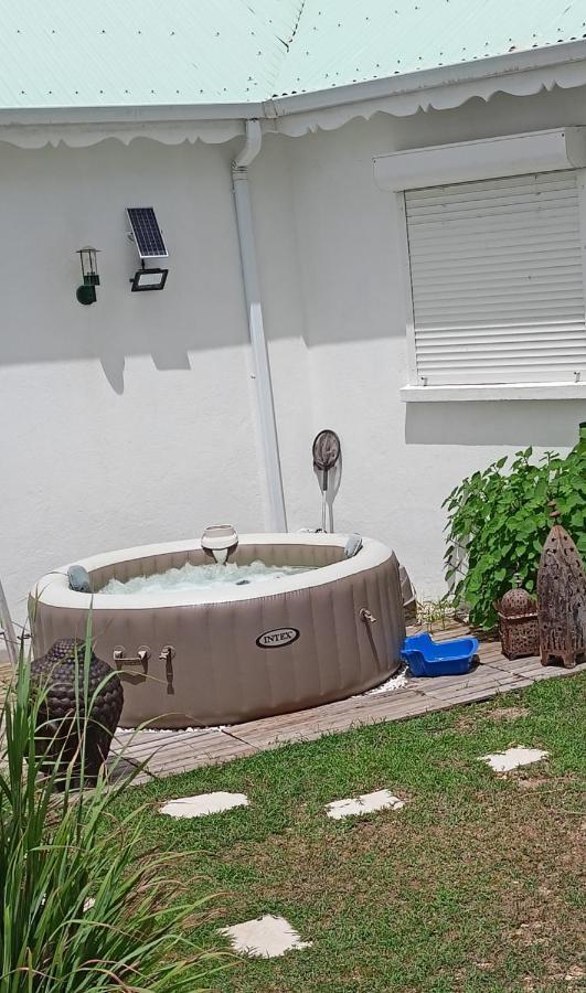 Chamb'Bouchons Apartment Saint-Francois  Exterior foto